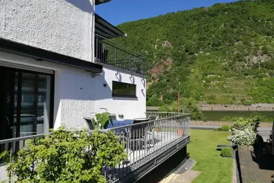 Image de Appartement \"Haus KORJÄSSER\" F ****, Moselblick et terrasse ensoleillée