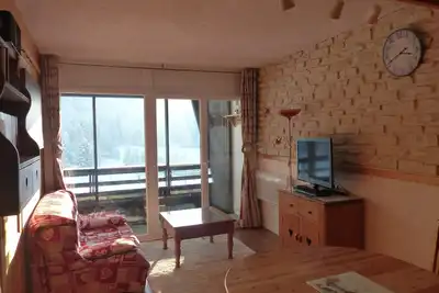 Image de T2 refait à neuf, 5 couchages + lit bébé, aux pieds des pistes Wifi