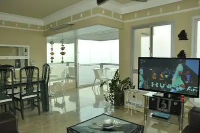 Image de Apt. Surplombant la mer-Pitangueiras Morro do Maluf - 3 chambres 3 salles de bains