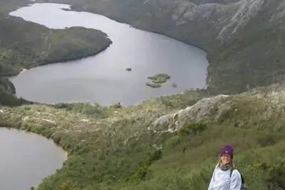Image de Eagles hausse - une cabane dans les nuages!
