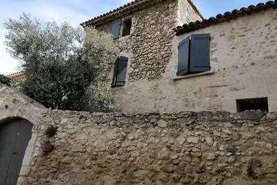 Image de Maison de village en pierres apparentes