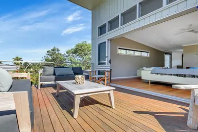 Image de Sunshine Beach House-25 mètres à pied de la plage