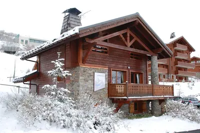 Image de Chalet fantastique à 100 m des pistes, Les Trois Vallées, pour 12-14 - Ancv oui