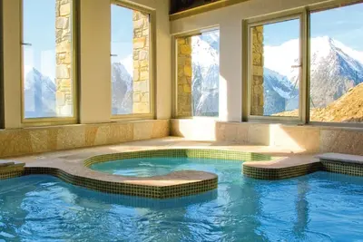 Image de Bel Appartement**** sur les pistes, piscine, jacuzzi, hammam, sauna. . . . .