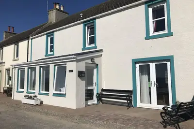 Image de Harbour View - Trois Chambres Gîte, Couchages 6