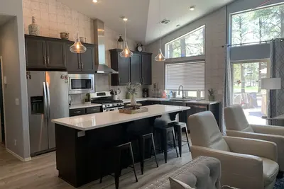 Image de Brand New 4br \/ 3ba près du Grand Canyon