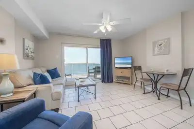 Image de Magnifique condo 9e étage Gulf Front avant 1bd / 2ba w / Bunks - Vacances Côte du Golfe
