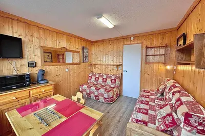 Image de Studio idéal couple, au pied des pistes avec balcon et équipements complets - Les Menuires