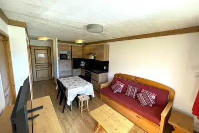 Image de Appartement 4 pers. Les Menuires, pied des pistes, balcon S-O, tout équipé