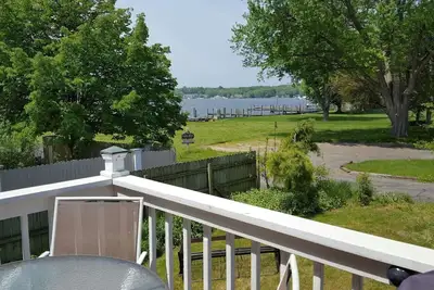 Cottage mignon avec Vue sur le lac blocs du centre-ville