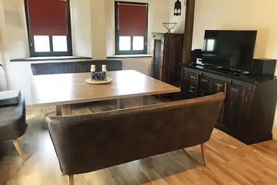 Image de Appartement avec un grand lit de famille pour 2 adultes + 6 enfants dans le manoir près de Dresde