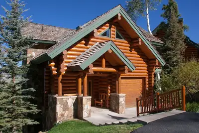 Image de 4 Br Mountain Village Luxury Log Home w / Great Views - 10 personnes, Ski-In Ski-Out