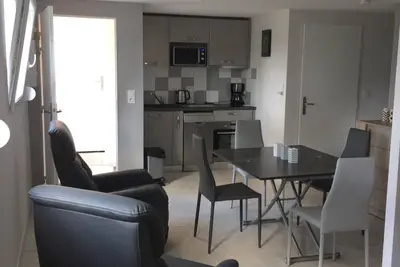 Image de Studio, deux personnes, Haut-Doubs, plateau du Pays Horloger entre Maîche et Mor