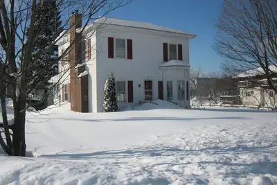 Image de Jay Peak maison de ski minutes de la montagne dans le village pittoresque du Vermont