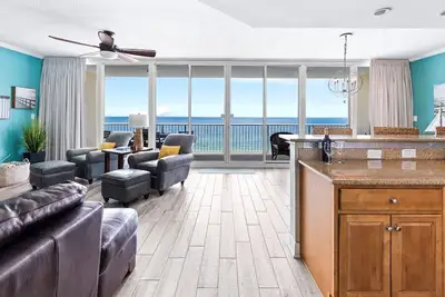 Image de Sanibel 1703 - 2 King Suites, RÉNOVÉES, Avec Une Vue Imprenable Au 17ÈME ÉTAGE! !