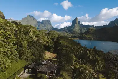 Image de ***** Maison privée de deux chambres avec une vue imprenable sur la baie d'Opunohu