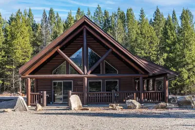 Image de Raven Cabin - Quatre Chambres Maison, Couchages 10