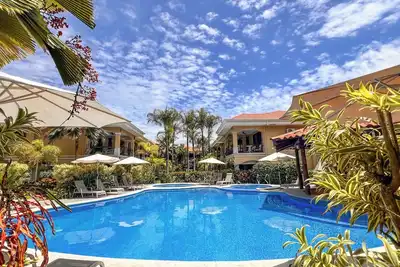 Image de Condos de vacances de luxe - 5 min. Walk to Beach & Downtown Jaco- meilleur emplacement!