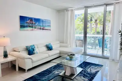 Image de Magnifique condo face à l'océan à Hollywood Beach! ! !