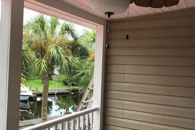 Image de Une maison loin de chez soi, Condo familial confortable, animaux domestiques admis, Doc
