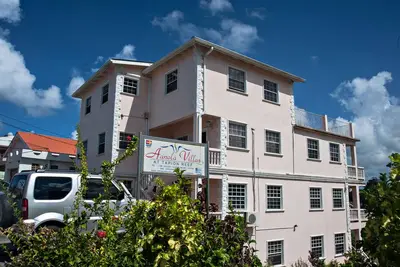 Aanola Villas A5 Hacienda feutrée