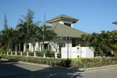 Image de Villa de luxe avec piscine privée, Spa, 3 chambres, 3 salles de bain, 2 terrasses