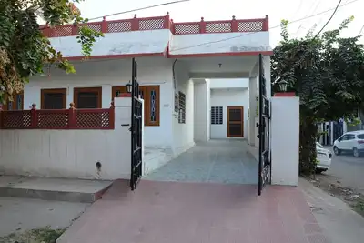 Image de The Pink City Travellers Home-Un bungalow spacieux de 3 chambres avec petit-déjeuner