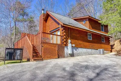 Image de Situé entre Pigeon Forge et Gatlinburg, billets d'attraction gratuits de la région.