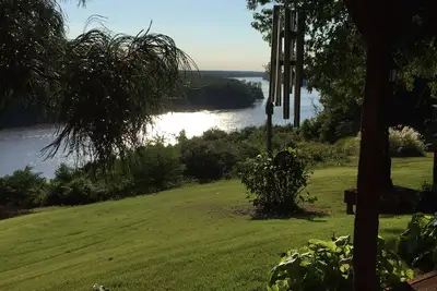 Image de Rocheport Bluff House