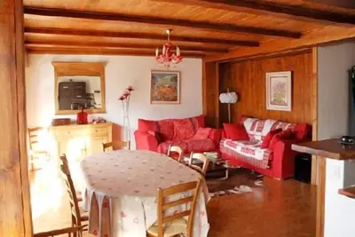 Image de Appartement avec vue sur montagne, style chalet, 3 chambres, 8 personnes
