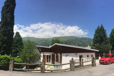 Image de Beau chalet plein sud centre Saint-Lary