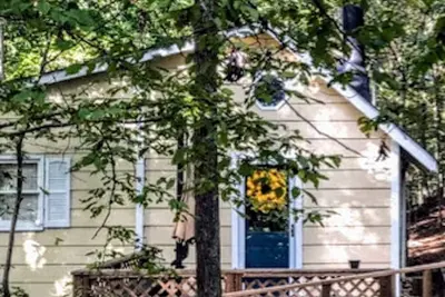 Image de Cottage On Beech Haven In The Woods - 2. A 13 kilomètres du campus Uga