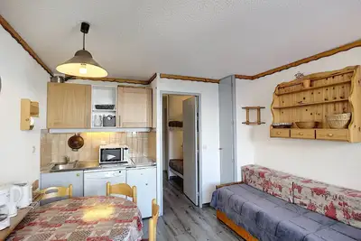 Image de Studio cabine pour 4 pers, 21m², skis aux pieds, balcon, Reberty 1850, proximité commerces et animations