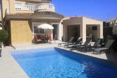 Image de Beautiful detached house with private pool car unnecessary