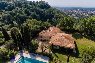 Image de Proche St Paul de Vence - Villa piscine tout confort - Vue mer époustouflante -