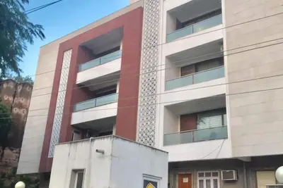 Apt privé gai et spacieux dans un emplacement ★