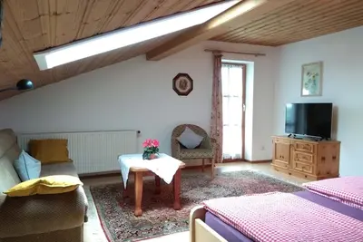Image de Ferienwohnung Kampenwand, 55 qm Obergeschoss, 2 separate Schlafzimmer
