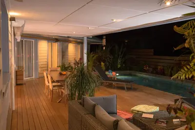 Image de villa \"belle étoile\" 4* avec Spa ( jacuzzi, hammam, grande piscine)