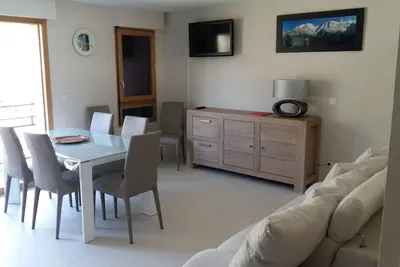 Image de Belle appartement neuf duplex grand balcon et garage. a 200 m du télécabine