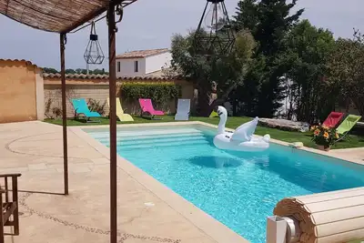 Image de Gîte des Figuiers - Studio - piscine, jacuzzi, parking