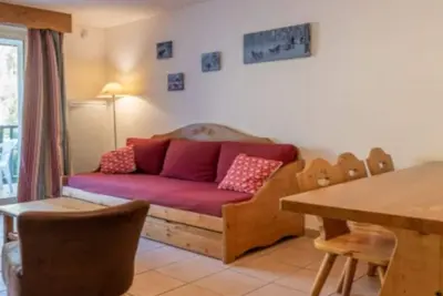 Image de \"L'Ostaloux\" : chaleureux appartement montagnard à Saint Lary Soulan