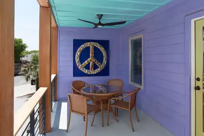 Image de Super emplacement, super mignon et spacieux Folly Vacation Apt B