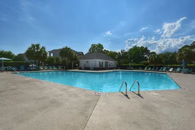 Image de Villa avec vue sur le golf 2br / 2ba Golf, 611iw, Barefoot Resort, North Myrtle Beach
