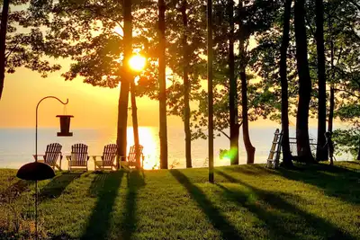Image de Blave'S Edge - Belle maison de Beachy Lake Michigan - «C'est la magie des Grands Lacs! »