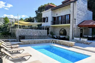Image de Luxury Villa isolée à Dubrovnik avec piscine privée chauffée - Villa Franica