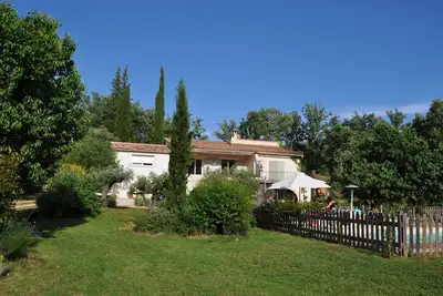 Image de Grande maison avec piscine en pleine nature, Ă 7mn du village de Callian