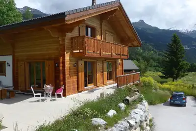 Crans Montana - Chalet Grand et moderne, avec vue imprenable dans un cadre calme