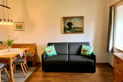 Image de -F- Ferienwohnung (52qm), Balkon, Kochnische, 2 Schlaf- und 1 Wohn-/Schlafzimmer, max 6 Personen