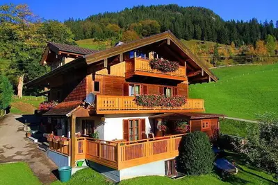 Image de Ferienwohnung für 1-2 Personen, 50 qm, Dusche\/Wc, Balkon, Tv, W-Lan, 1 Schlafzimmer, Obergeschoss