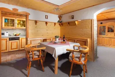 Image de Ferienhaus-Chalet \"Urlaubsfreude\" fĂĽr 7 Personen